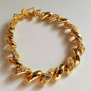 bracelet by Joan rivers